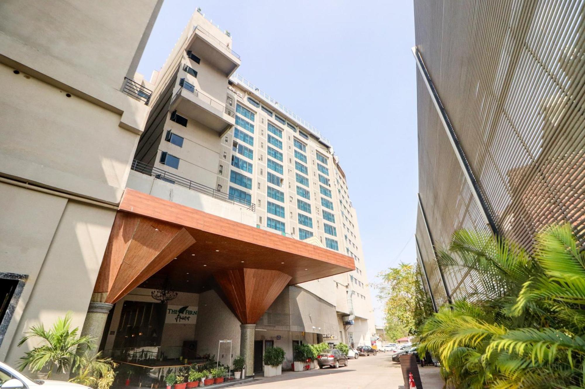 Luxury Studio Grand Anukampa Hotel ジャイプール エクステリア 写真